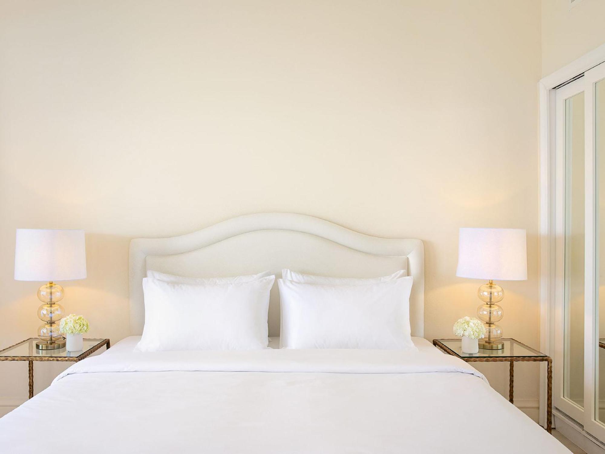 เกรซโคเทล อีวา พาเลซ Hotel กอมเมนโน ภายนอก รูปภาพ